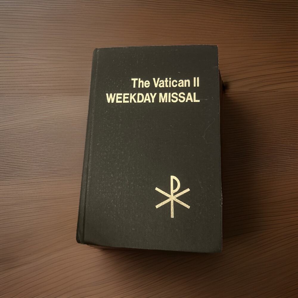 Vatican II Weekday Missal St Paul Editions 1975-1999 and thereafter Used